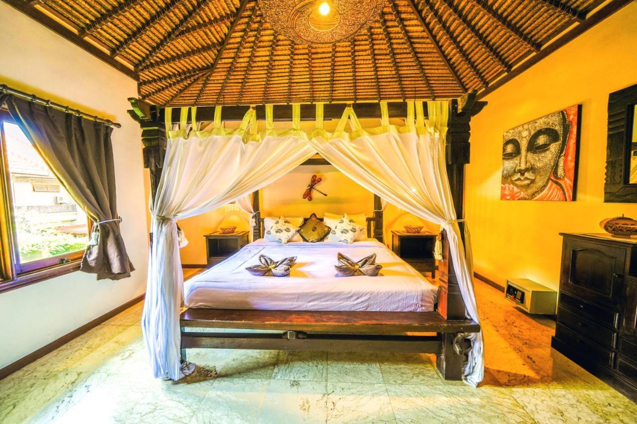 De Cinta Villa - Kuta - 5 Bedrooms - Heart Of Kuta Kültér fotó