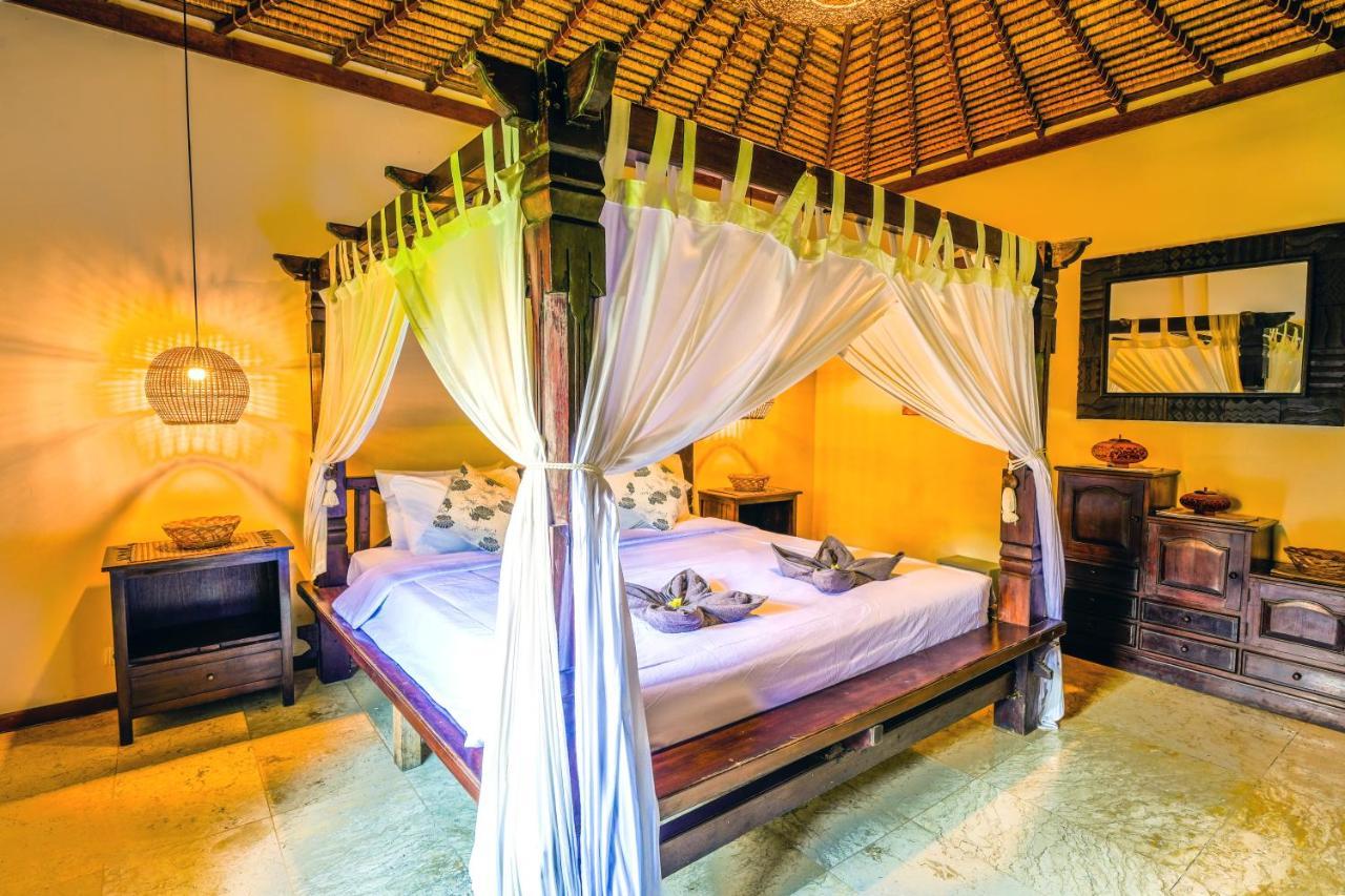 De Cinta Villa - Kuta - 5 Bedrooms - Heart Of Kuta Kültér fotó