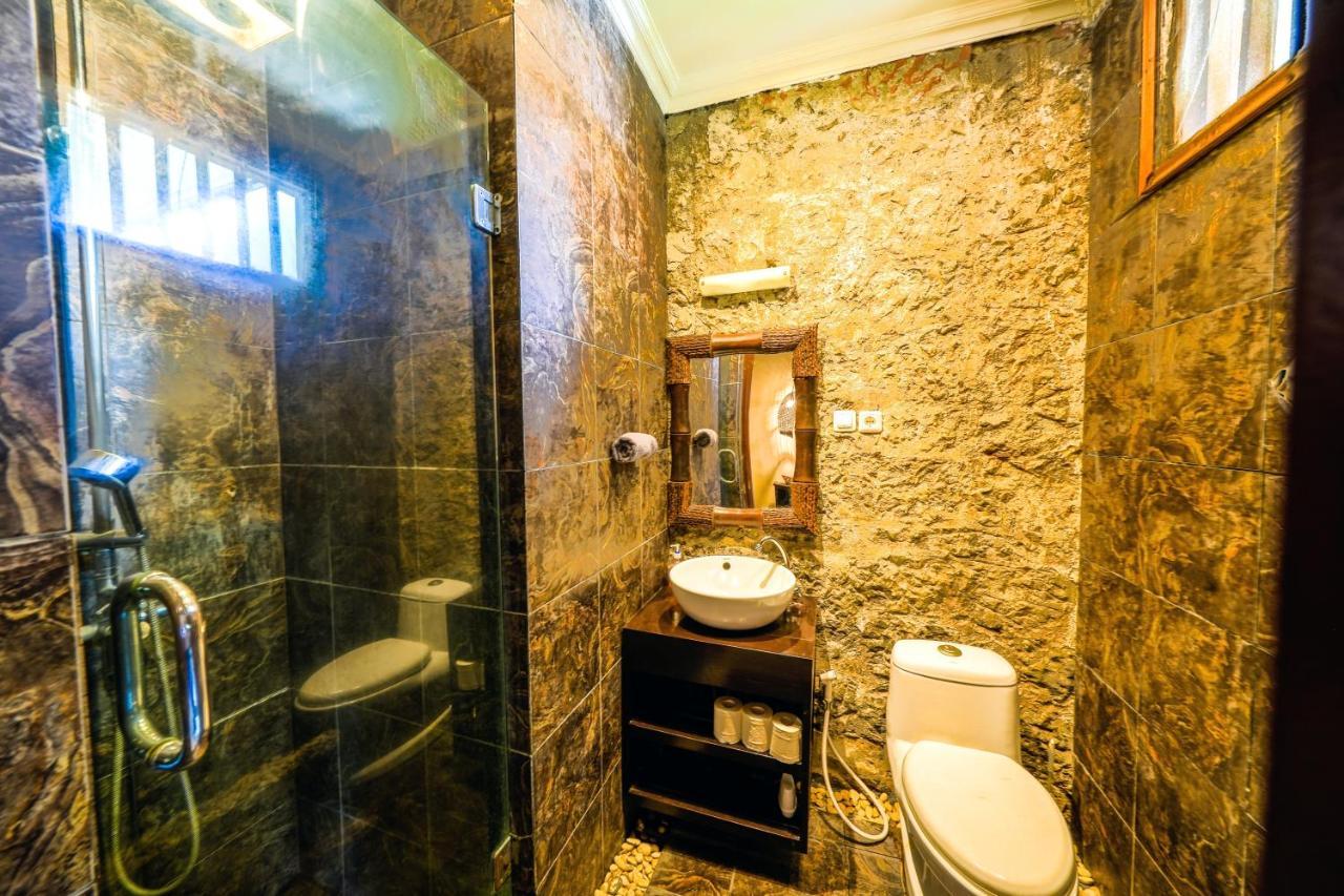 De Cinta Villa - Kuta - 5 Bedrooms - Heart Of Kuta Kültér fotó